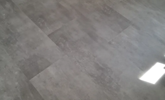 Nouveau sol en dalle pvc 