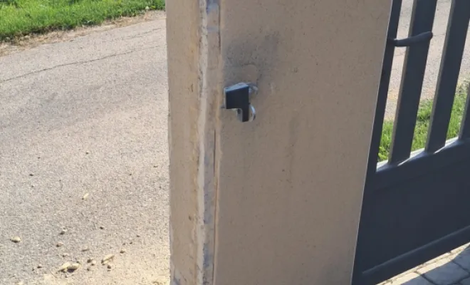 Pilier et muret extérieur , Villars-les-Dombes, GDMpeinture